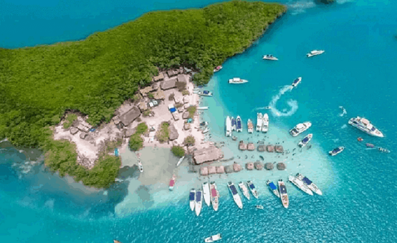 tour 5 islas del rosario en bote deportivo